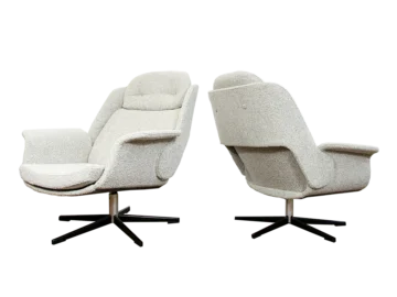 Pair of B7041 swivel armchairs, Zakłady Przemysłu Meblarskiego w Radomsku, Poland, 1970s