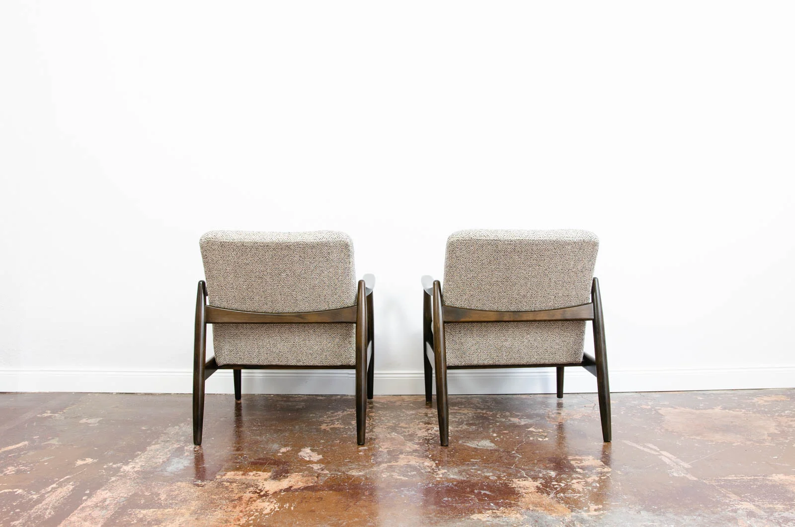 Pair of GFM-64 Armchairs by Edmund Homa, Gościcińska Fabryka Mebli, Poland, 1960s