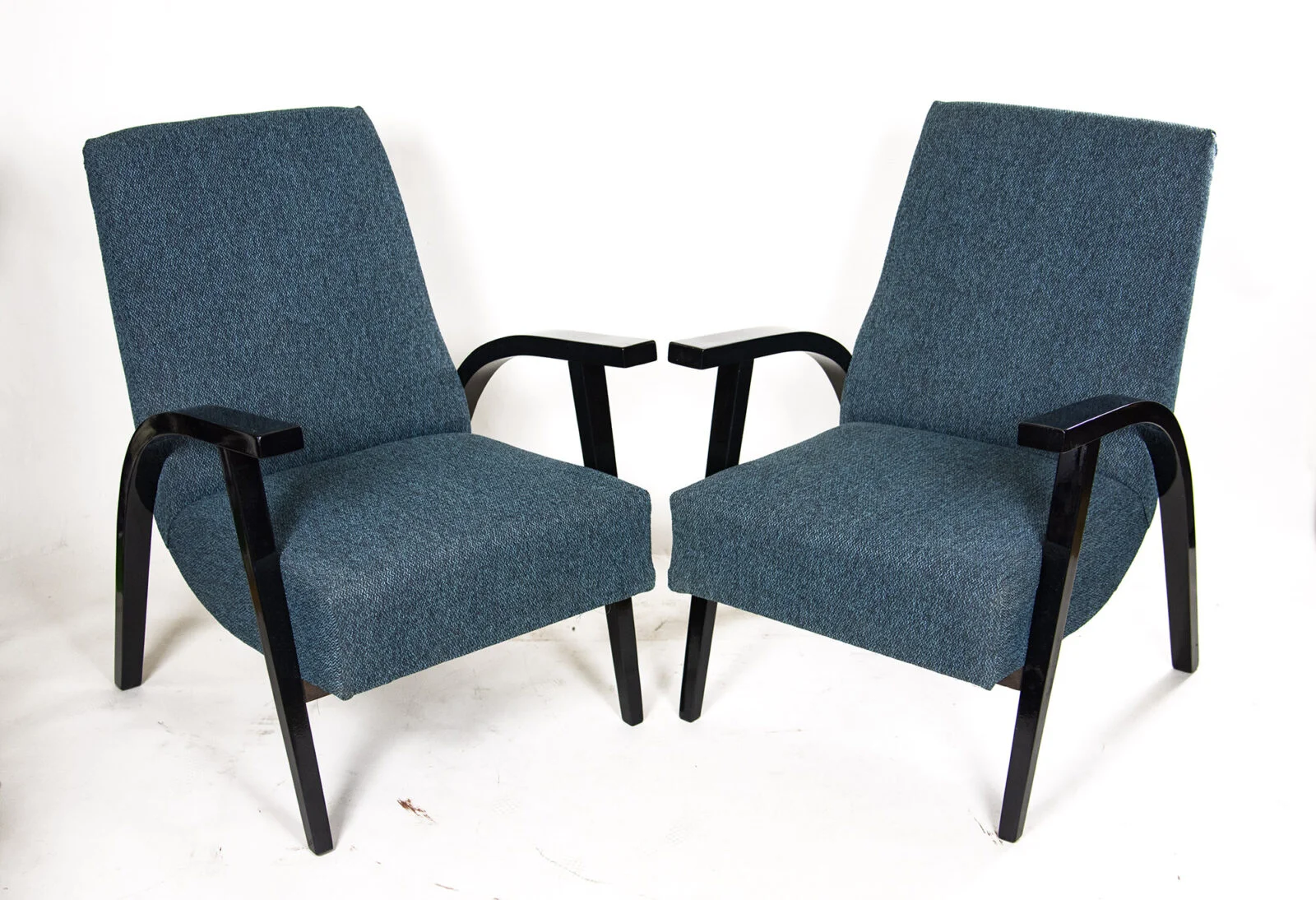 Pair of armchairs designed by S. Lejkowski and W. Leśniewski, Krakowskie Fabryki Mebli, Poland, 1960s