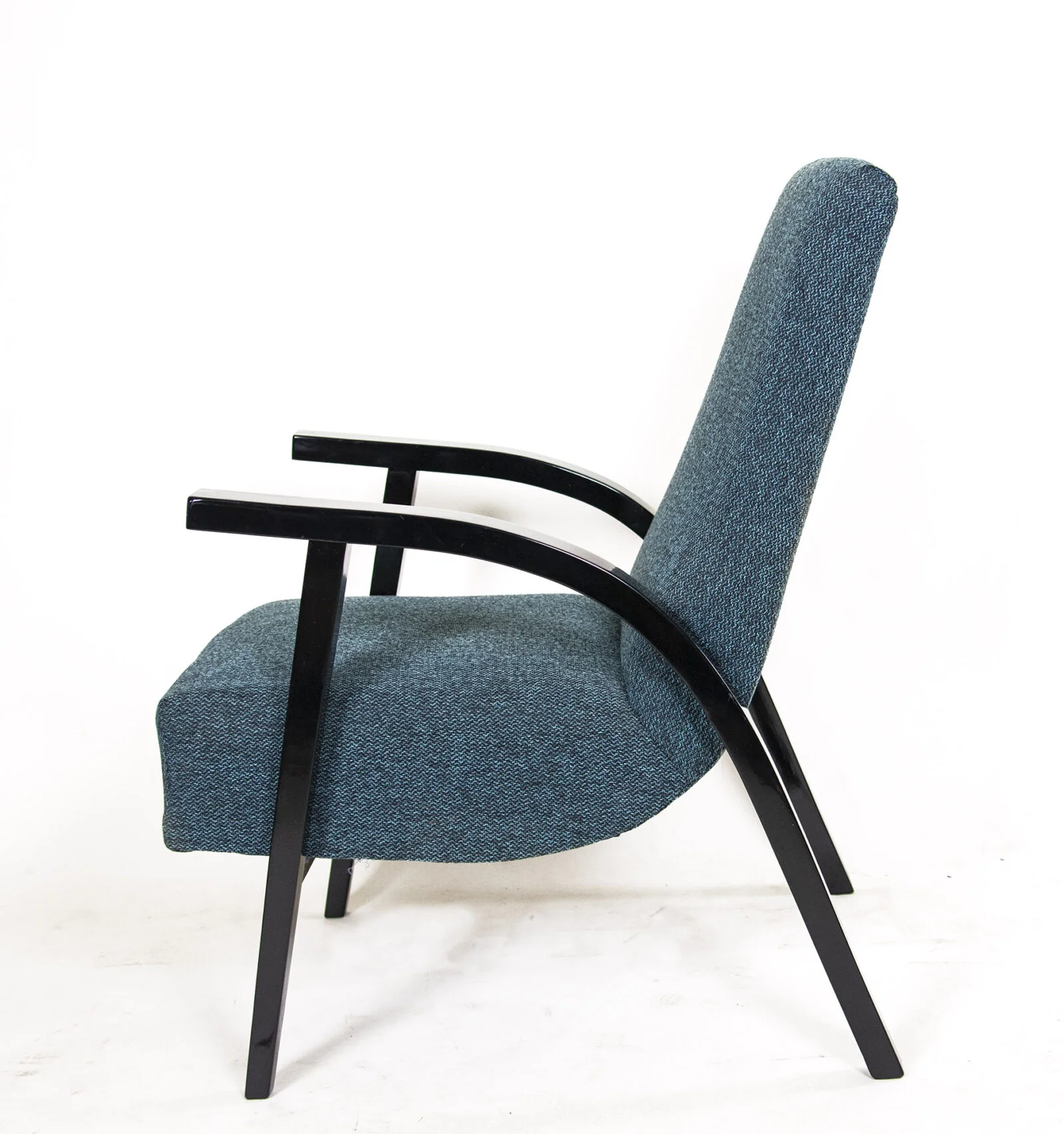 Pair of armchairs designed by S. Lejkowski and W. Leśniewski, Krakowskie Fabryki Mebli, Poland, 1960s