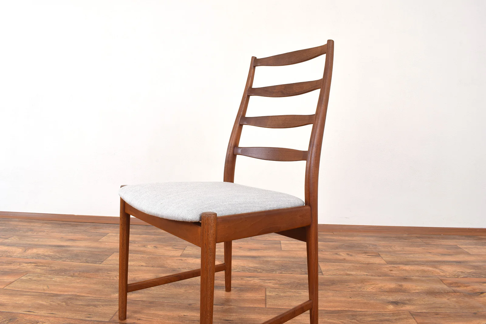 Set of 4 chairs, teak, designed by Torbjörn Afdal, Vamo, Denmark, 1960s