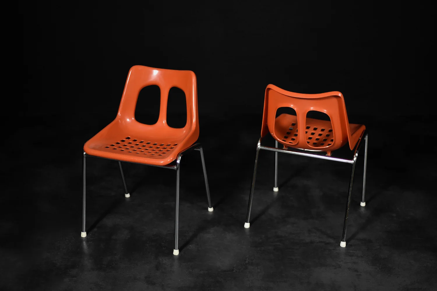 Pair of orange chairs, Plasson, Israel, 1960s