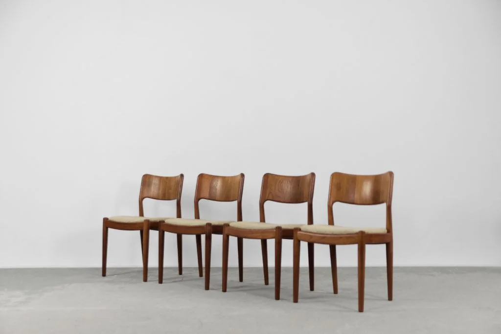 Set of 4 vintage chairs, Glostrup Møbelfabrik, Denmark, 1960s