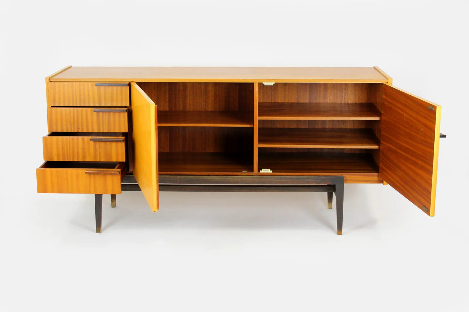 Sideboard vintage, UP Zavody, Czechosłowacja, lata 60