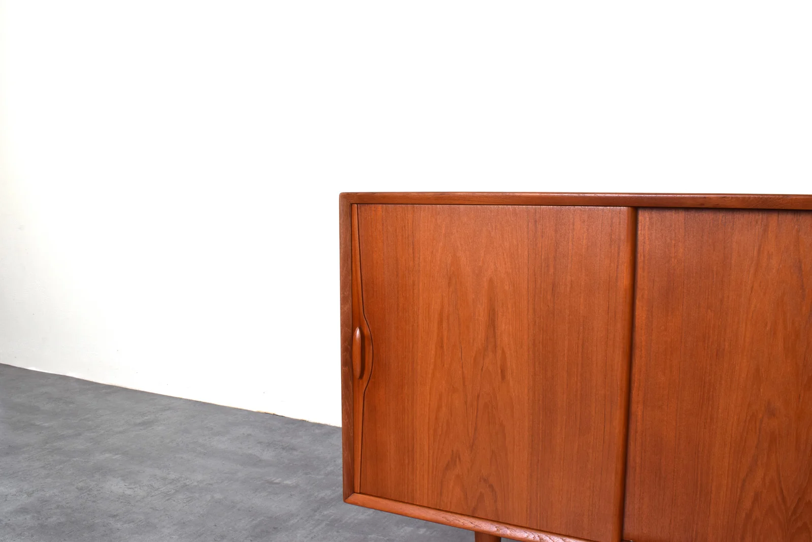 Tekowy sideboard, Dania, lata 60