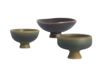 Set of 3 ceramic footed bowls, designed by John Andersson, Höganäs Keramik, Sweden, 1950s