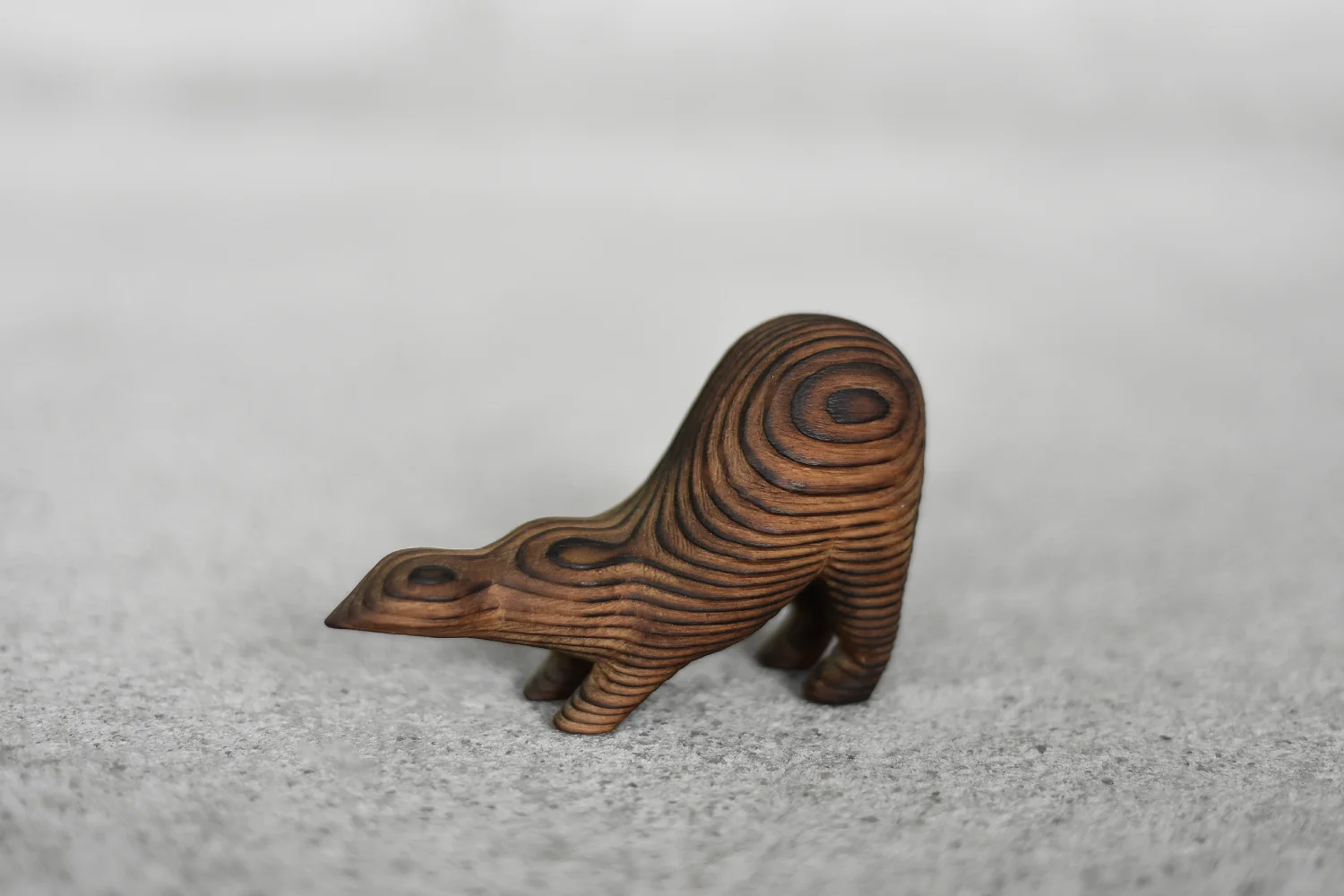 Figurka drewniana Borsuk, Dania, lata 60