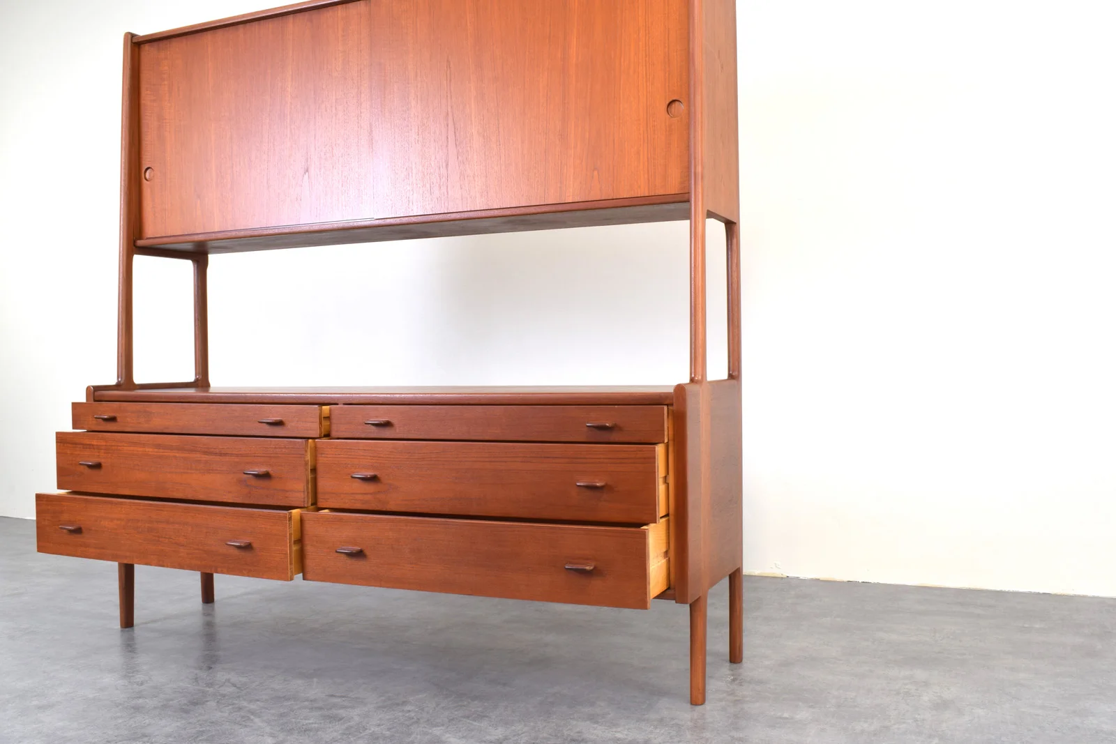 RY-20 sideboard designed by Hans Wegner, manufactured by Ry Møbler, Denmark, 1950s