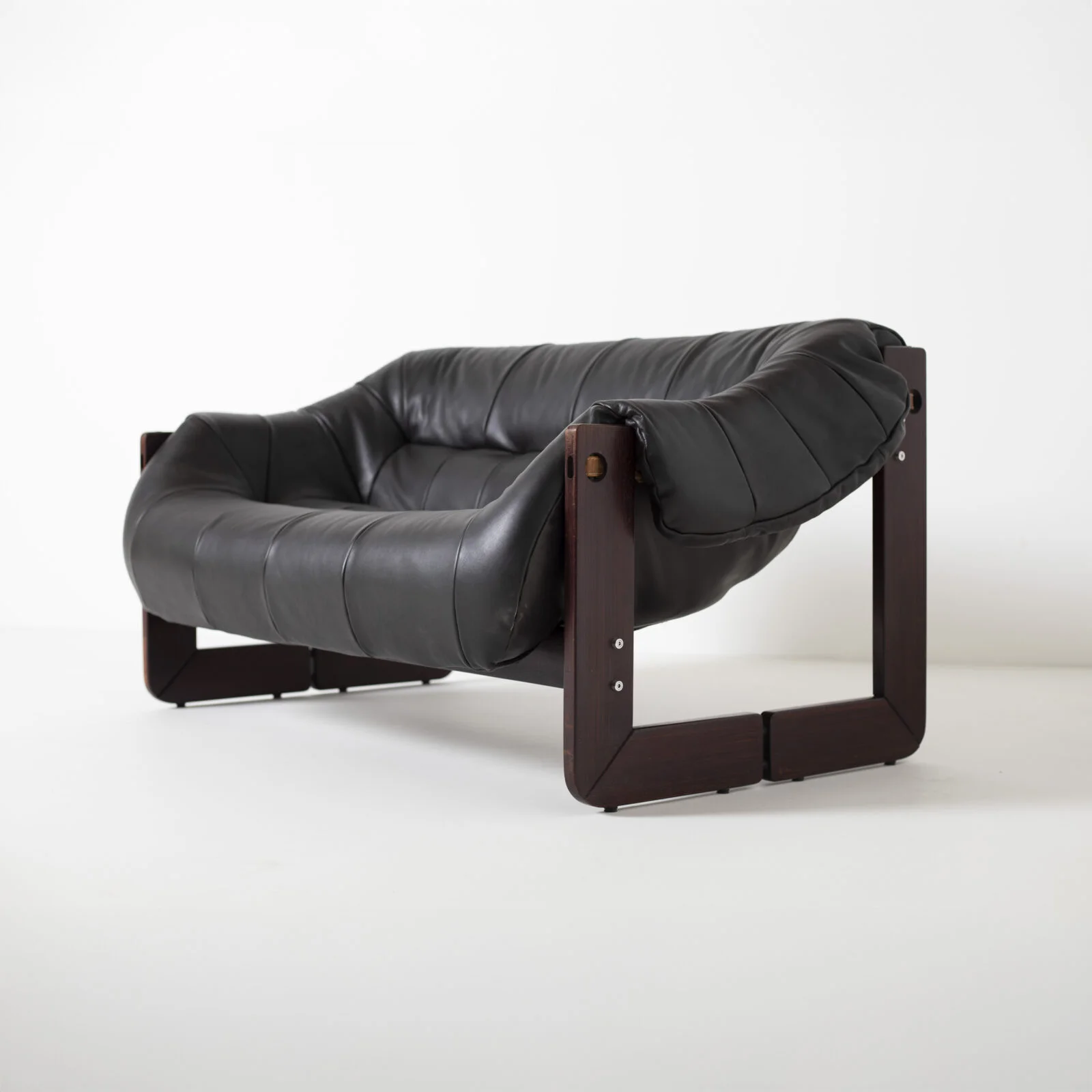 Sofa MP 97, designed by P. Lafer for Moveis Lafer, Brazil, 1970s
