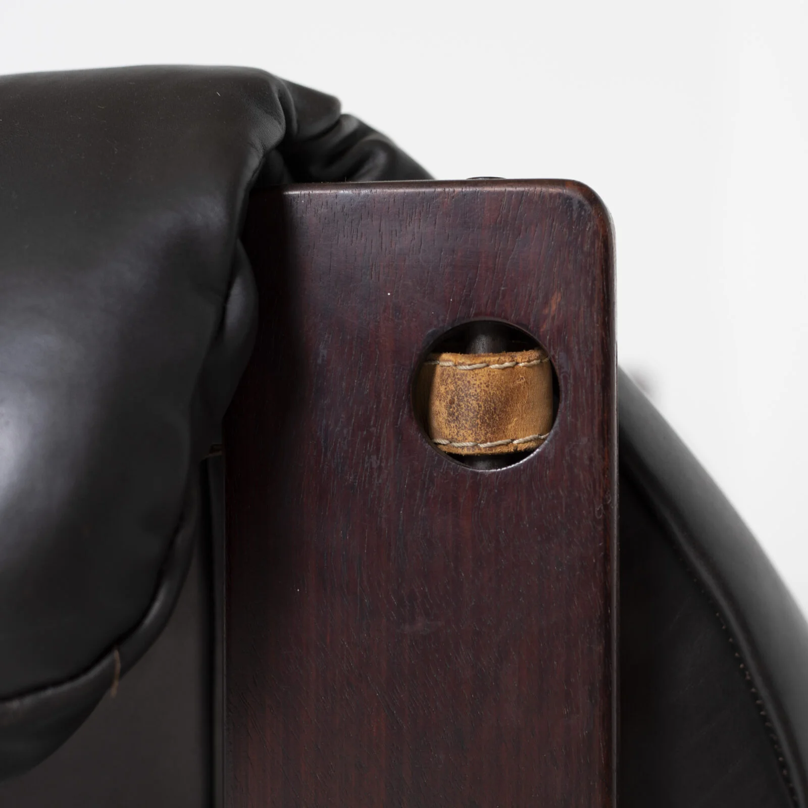 Sofa MP 97, designed by P. Lafer for Moveis Lafer, Brazil, 1970s