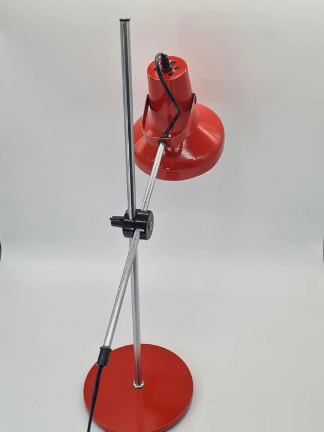 Regulowana lampa biurkowa vintage, model 661, Niemcy Wschodnie, lata 70
