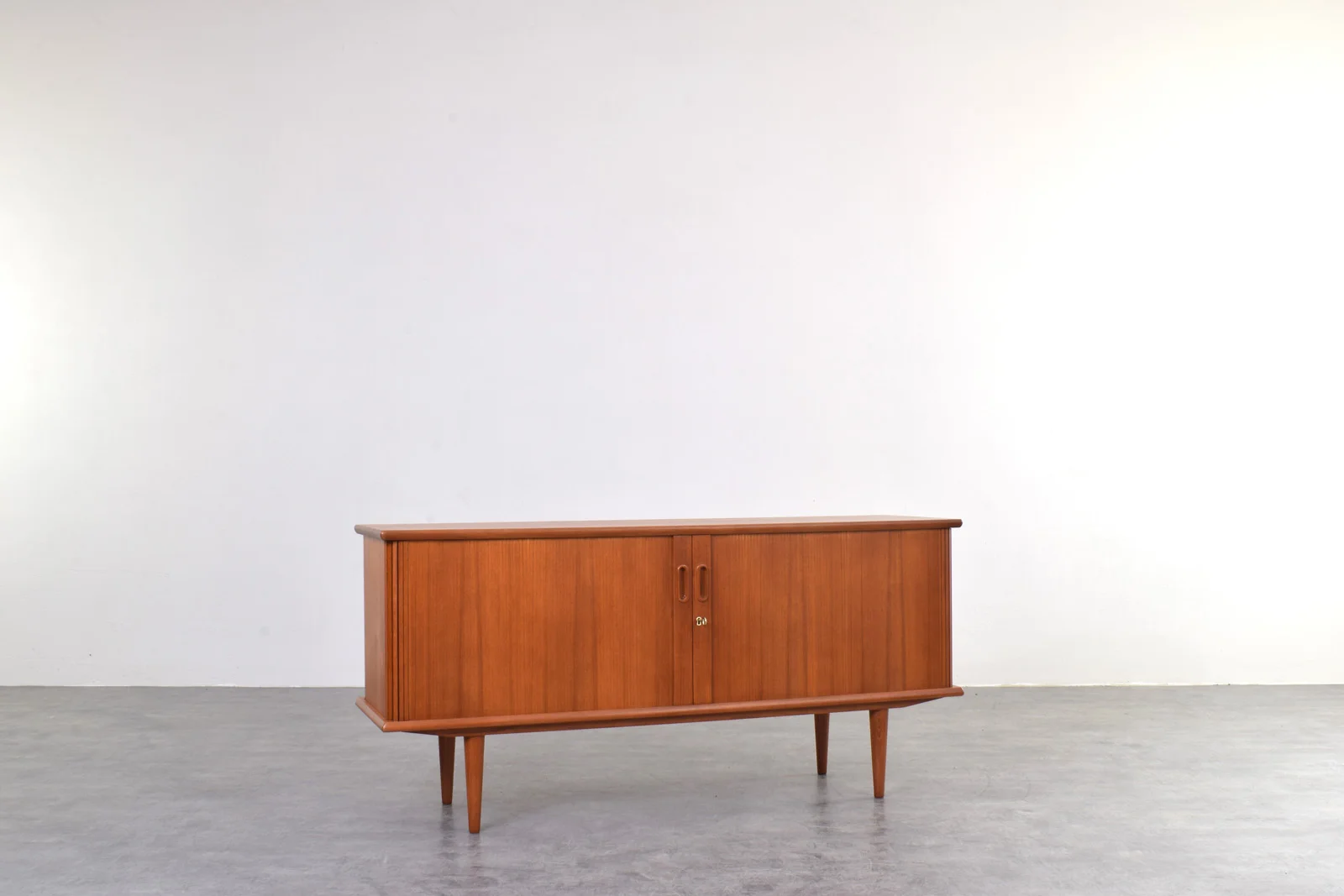 Roletowa komoda vintage, Dania, lata 60