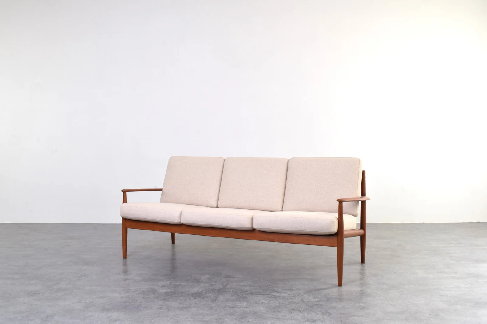 Scandinavian teak sofa designed by Grete Jalk, made by France & Søn, Denmark, 1960s