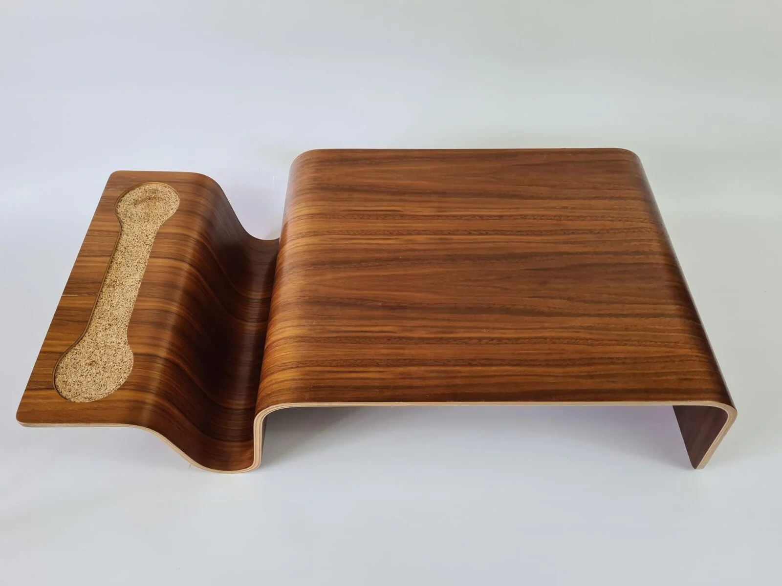 Stolik boczny vintge Overlap Tray, proj. Erica Pfeiffera, Stany Zjednoczone, lata 2000