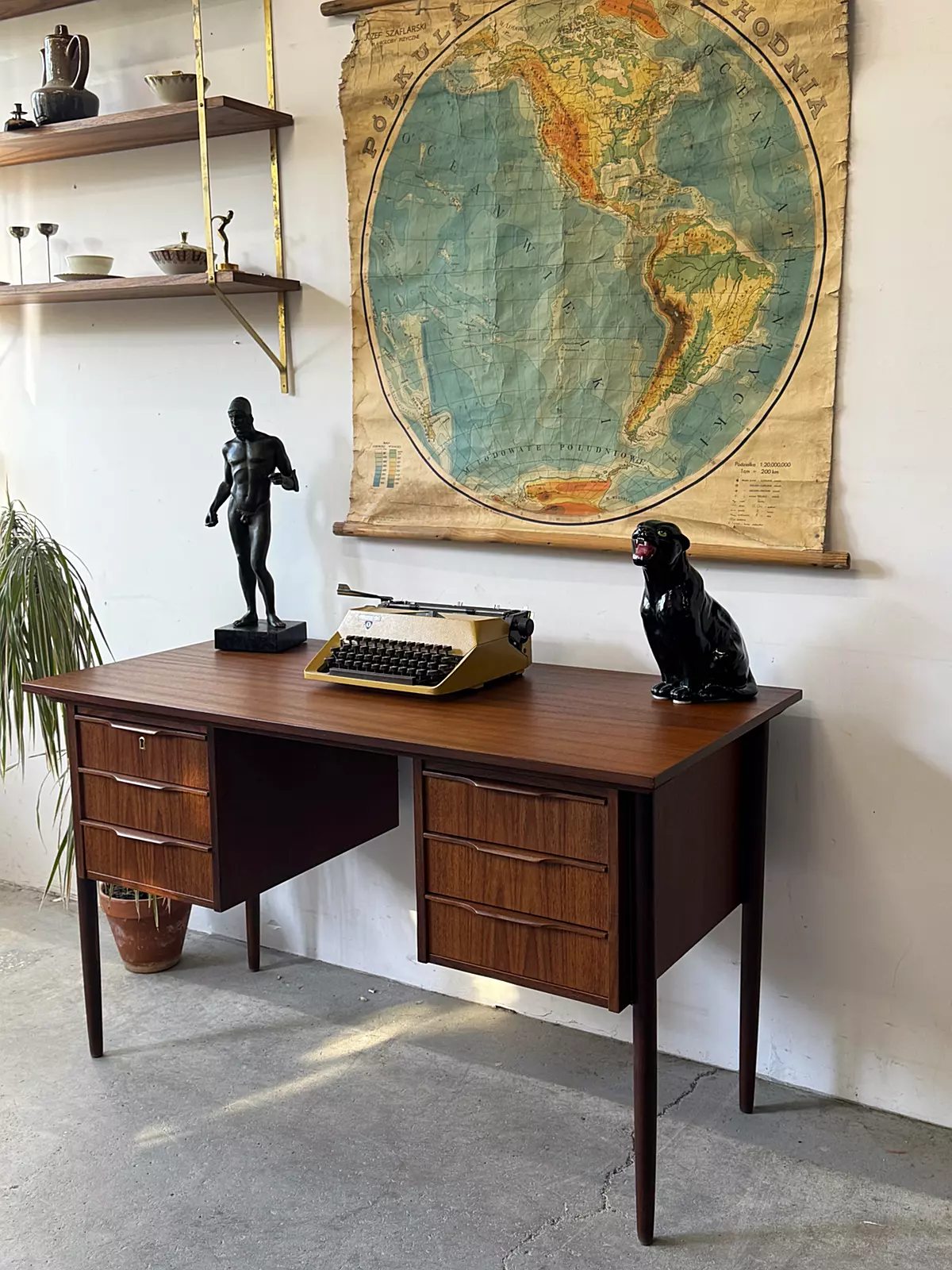 Teak desk, Denmark, 1960s/70s