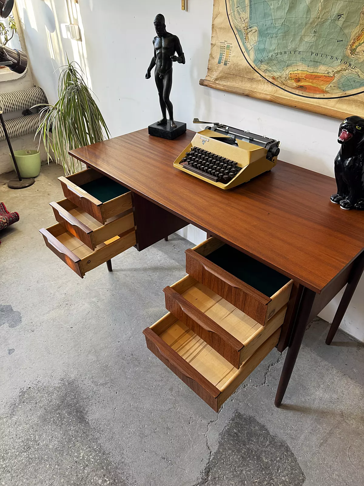 Teak desk, Denmark, 1960s/70s