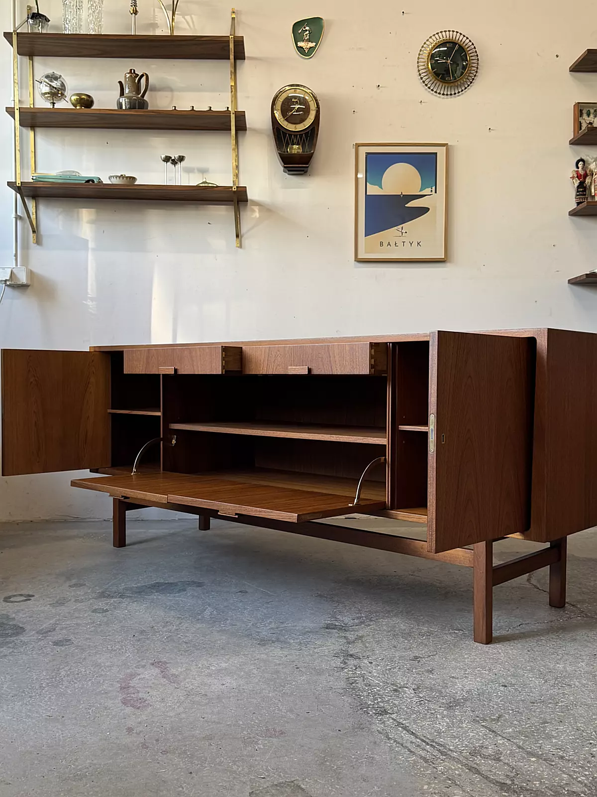 Lowboard sideboard, Denmark, 1960s/70s