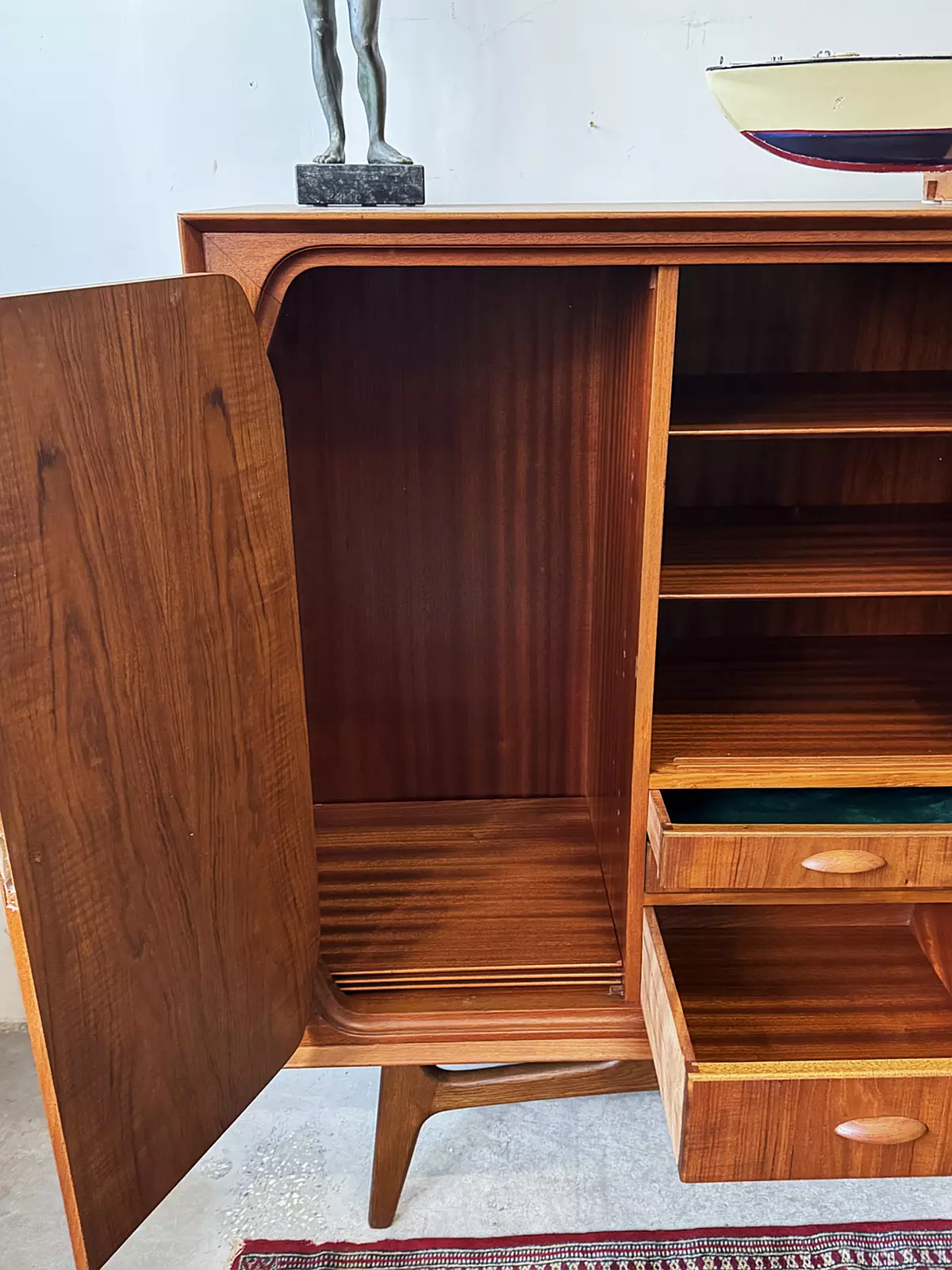 Teak Mid-Century Modern sideboard, Denmark, 1950s