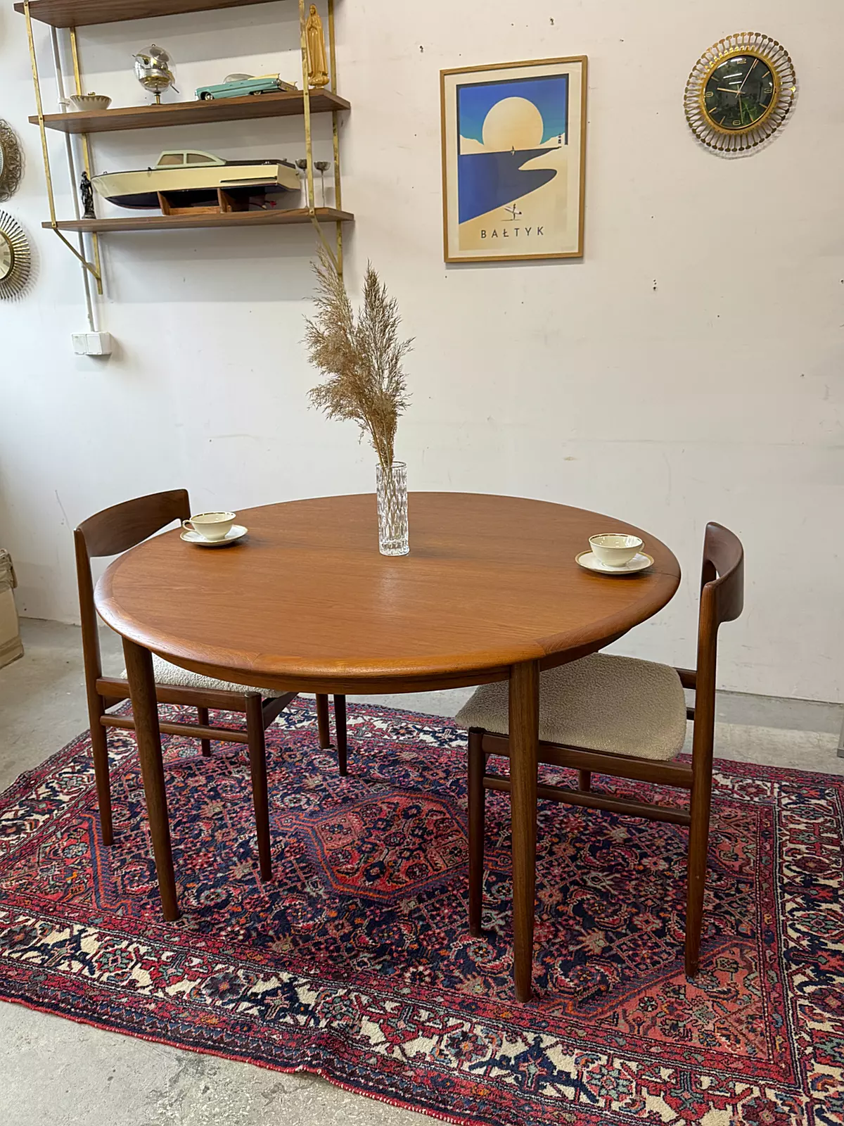 Vintage round extendable table, Denmark, 1960s/70s