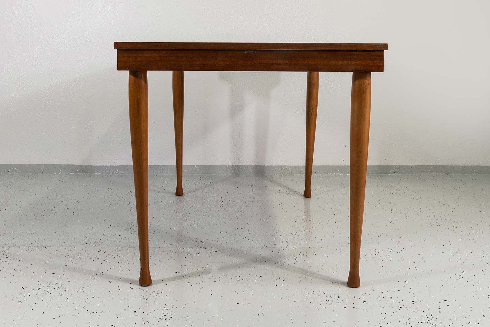 Extendable table, designed by M. Grabiński, Krakowskie Fabryki Mebli, PRL, 1960s